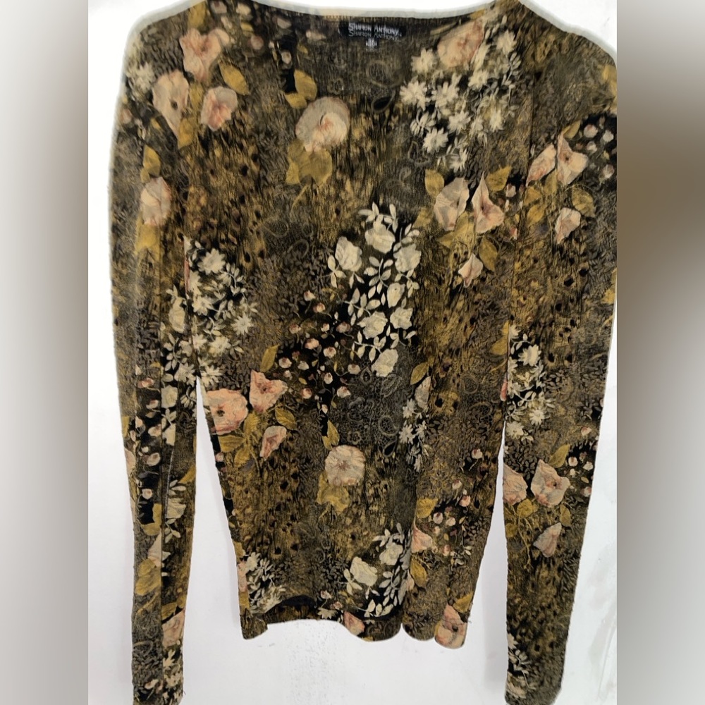 Vintage 80’ Floral Long Sleeve Top